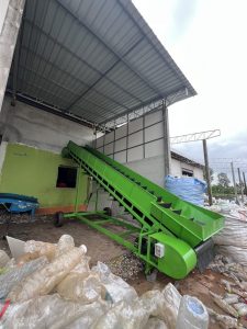 สายพานลำเลียง
